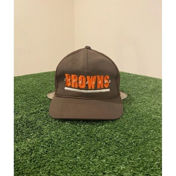 Sports Specialties Other - Vintage cleveland Browns Hat Cap Snap Back Sports Specialties Youngan Mesh